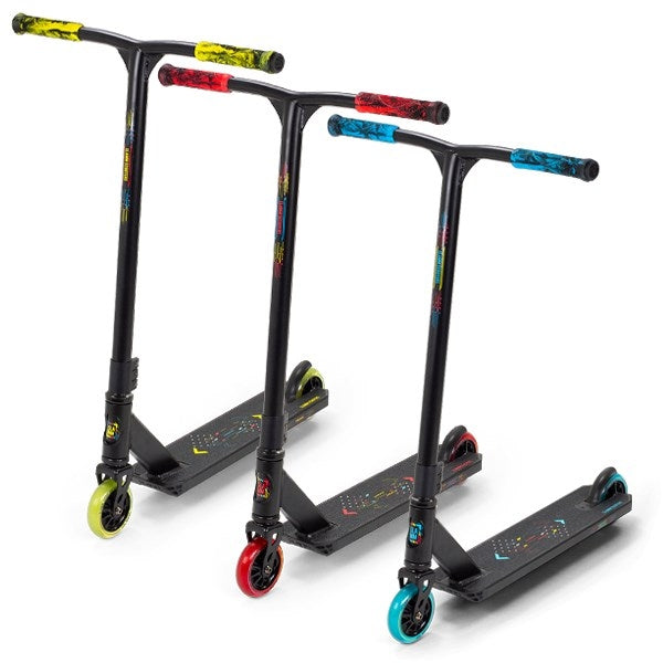 Freestyle koloběžka Slamm Classic V9 Black Yellow